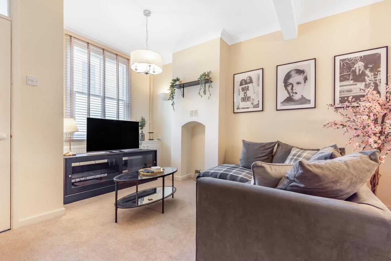 Chester City Centre Cottage, Sleeps 6 With Free Parking Экстерьер фото