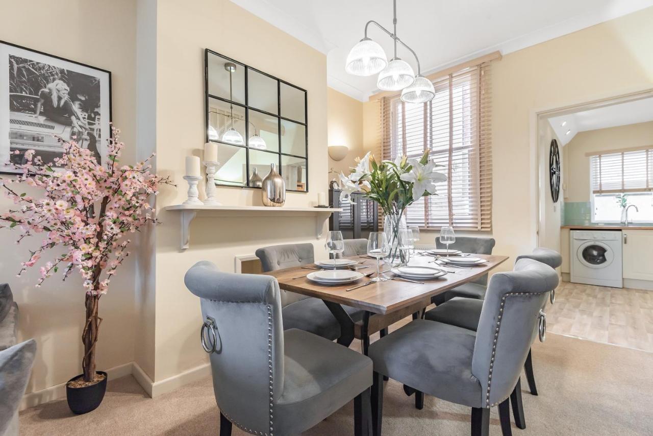 Chester City Centre Cottage, Sleeps 6 With Free Parking Экстерьер фото